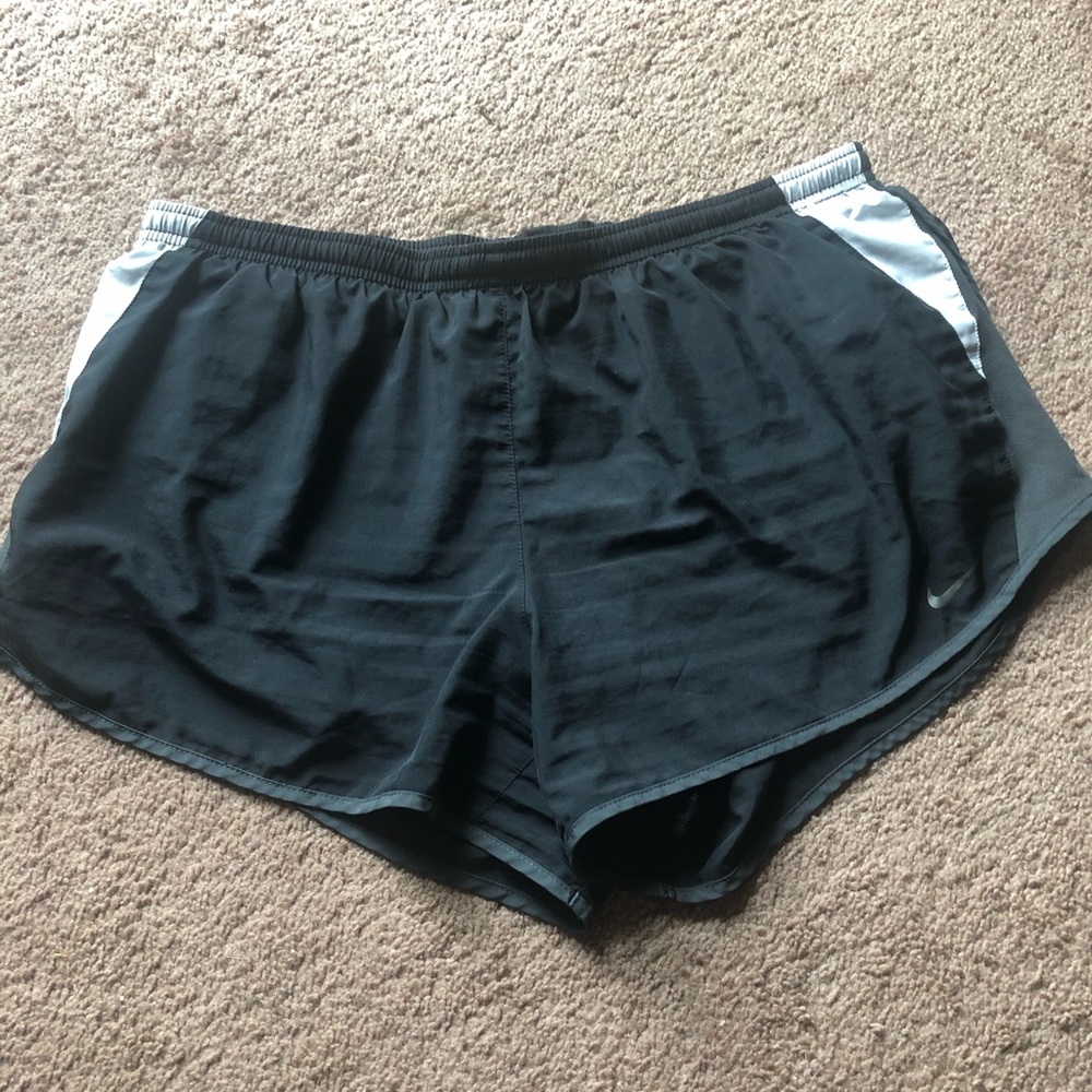 🖤Women’s Nike Dri-Fit Shorts🖤